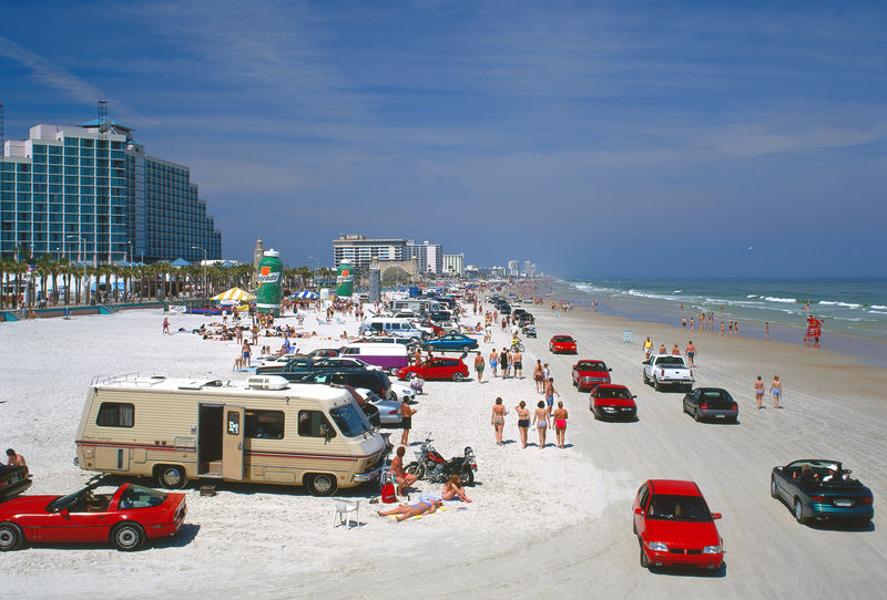 8 Reasons Why Sports Fans Love Daytona Beach
