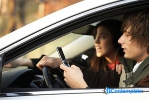 6 Tips To Teach Your Teens The Dangers Of Distracted Driving