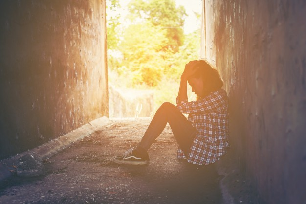 5 Natural Ways (Without Medication) to Treat Depression Effectively